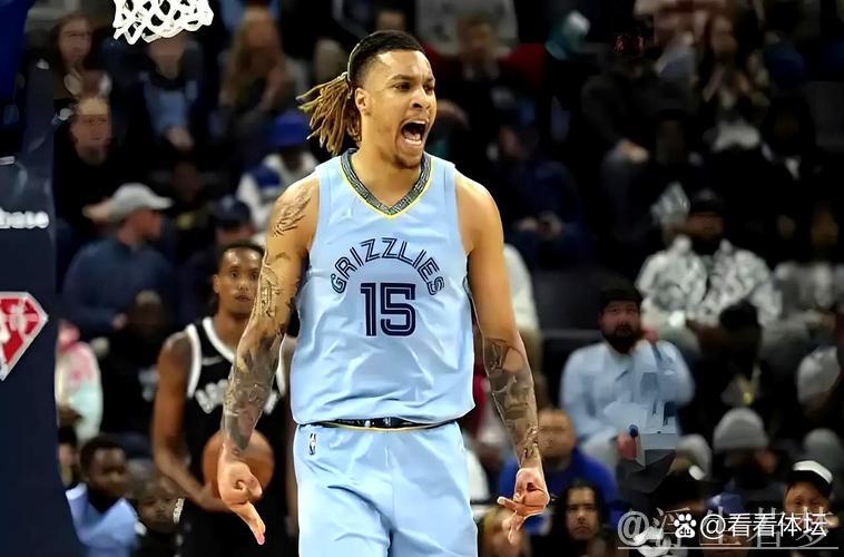 灰熊官方宣布:前锋布兰登-克拉克被下放至G联盟 灰熊官方宣布:前锋布兰登-克拉克被下放至G联盟